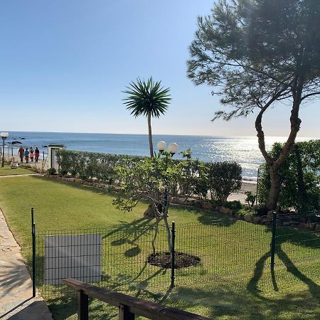 Apartament Aguamarina On The Beach Front Apartment Keflavík Ngoại thất bức ảnh