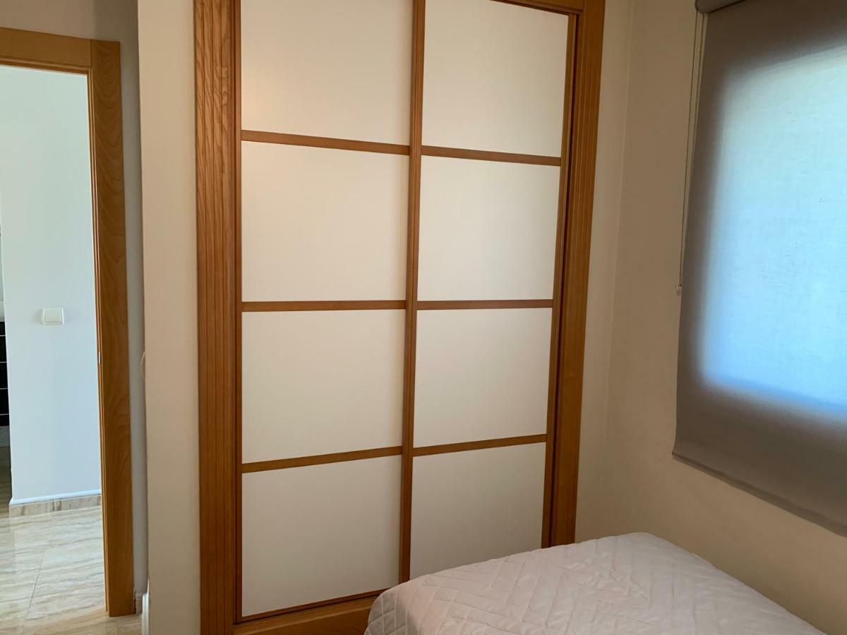 Apartament Aguamarina On The Beach Front Apartment Keflavík Ngoại thất bức ảnh