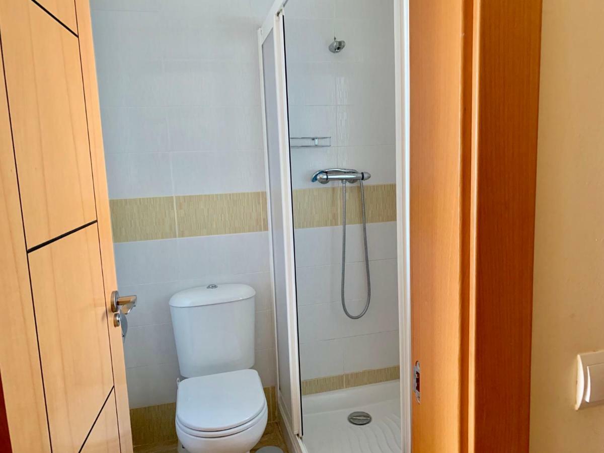 Apartament Aguamarina On The Beach Front Apartment Keflavík Ngoại thất bức ảnh