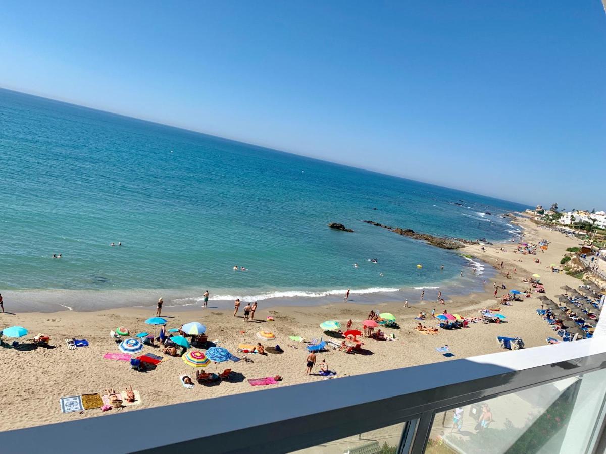Apartament Aguamarina On The Beach Front Apartment Keflavík Ngoại thất bức ảnh